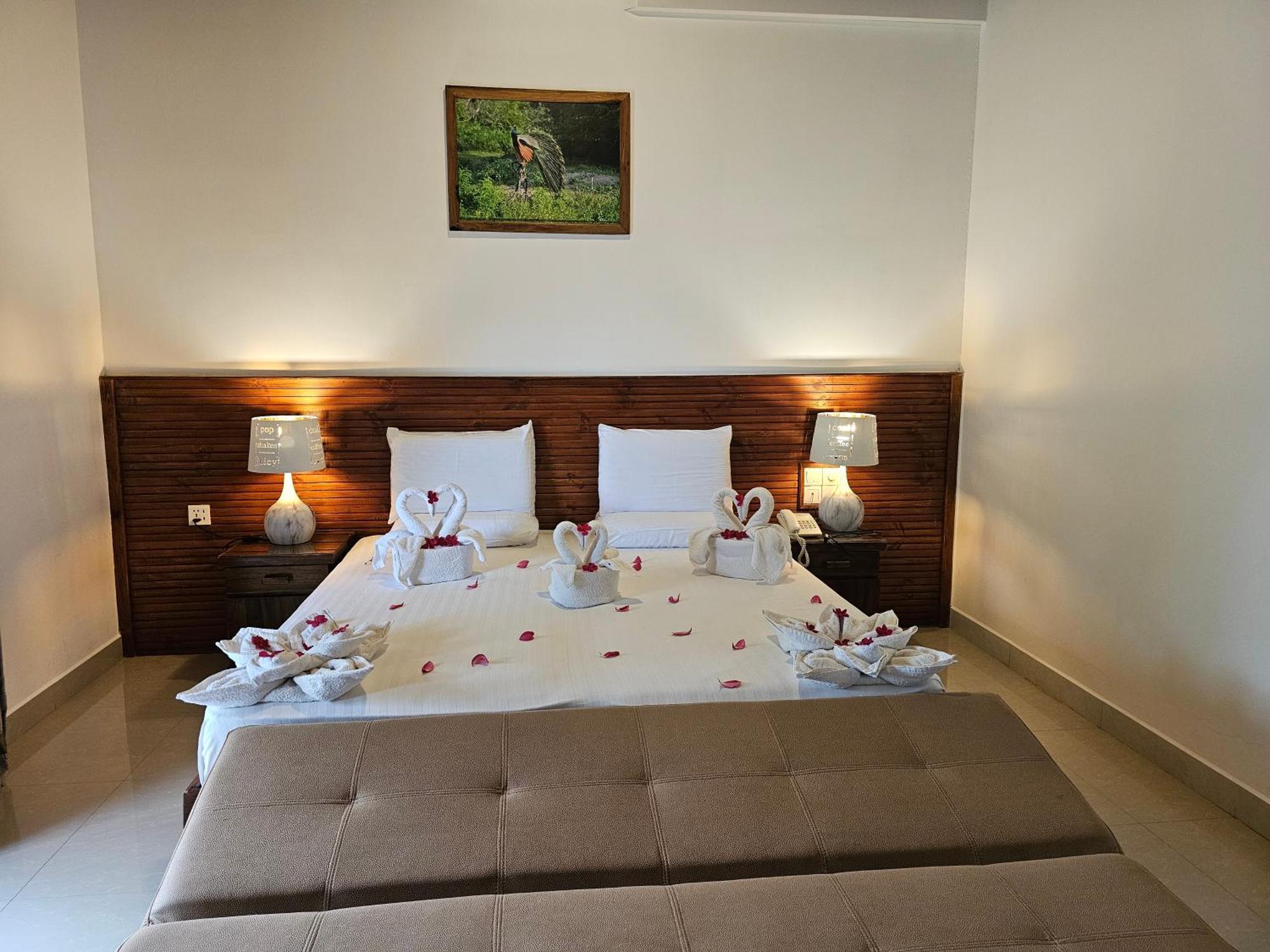 Gamodh Citadel Resort Anuradhapura Kültér fotó