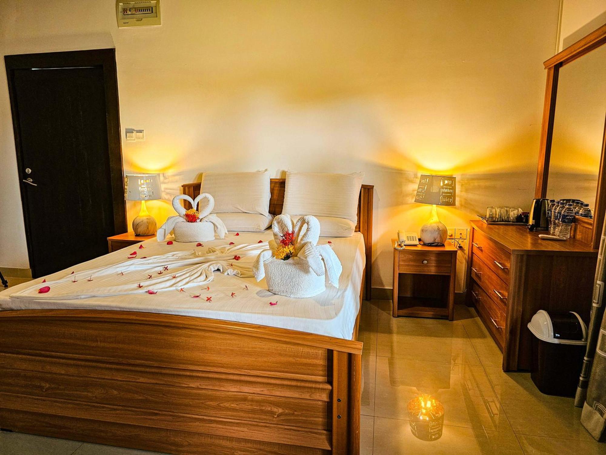 Gamodh Citadel Resort Anuradhapura Kültér fotó