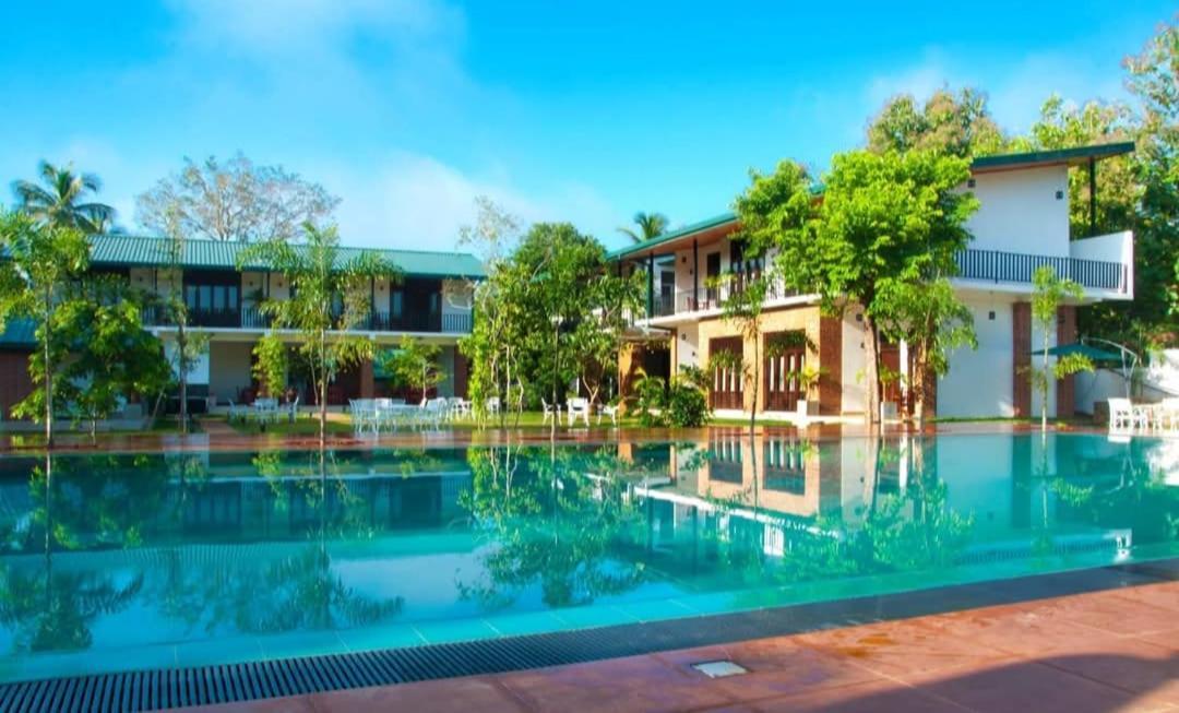 Gamodh Citadel Resort Anuradhapura Kültér fotó